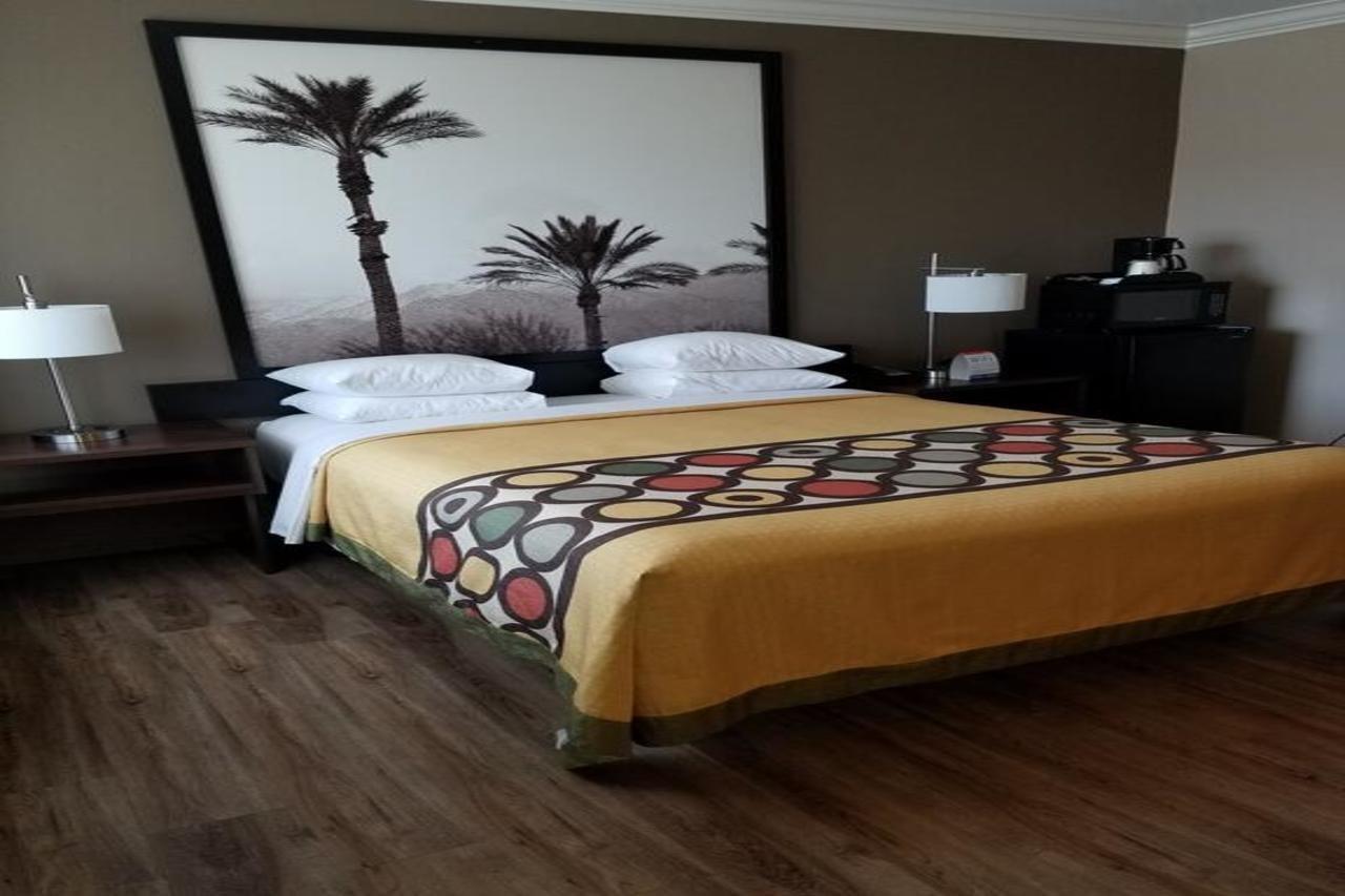 Hotel Super 8 By Wyndham Angeles-culver Area Los Ángeles