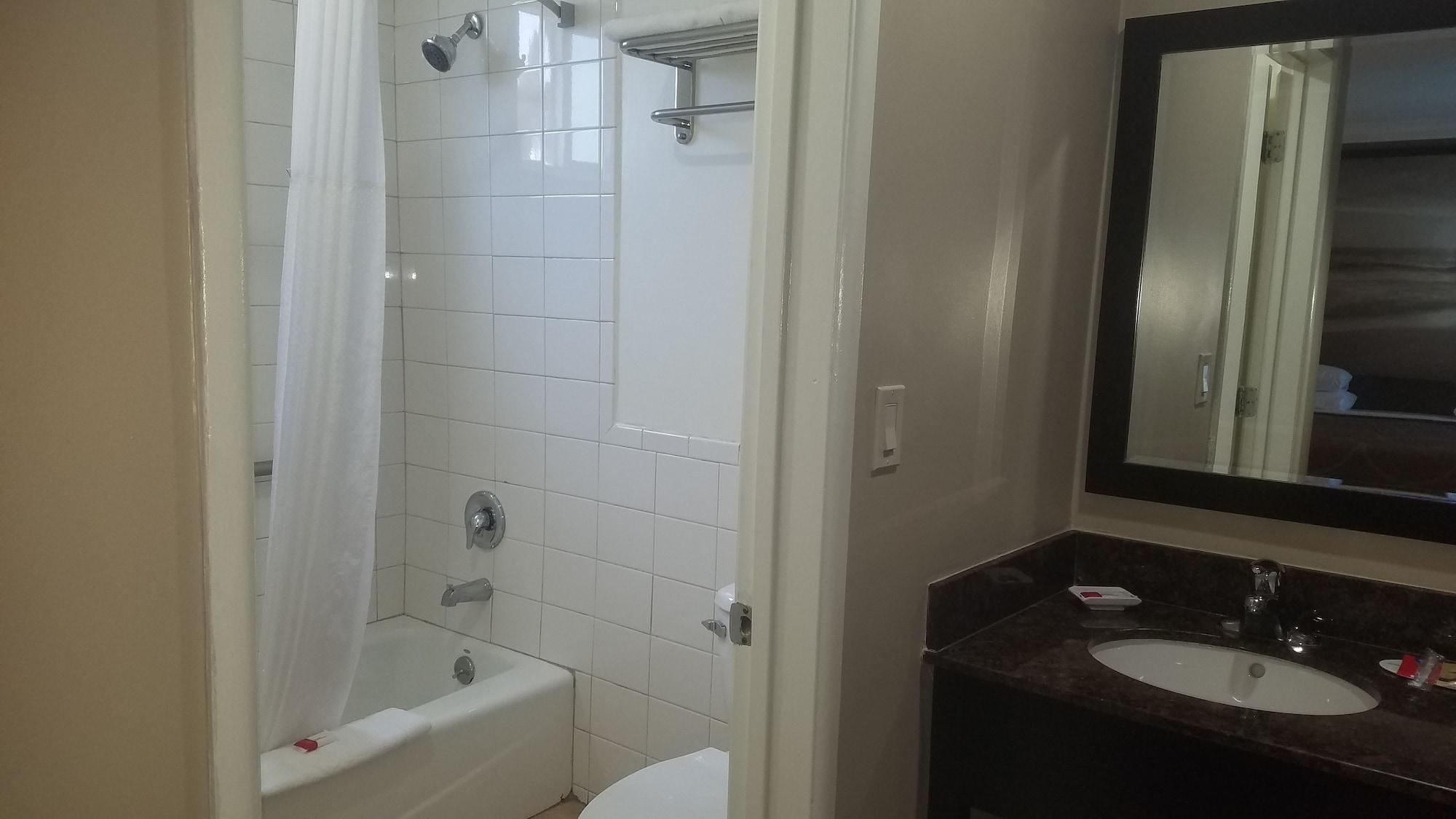 Super 8 By Wyndham Angeles-culver Area Hotel Los Ángeles